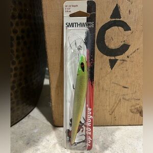 Smithwick Suspending Top 20 Rogue Lure yellow NWT